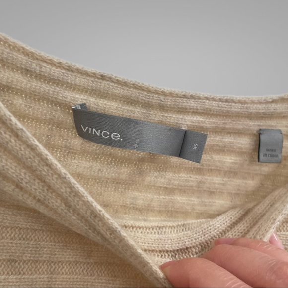 Vince Knit Cream Sweater with Back Tie Sz XS - Picture 4 of 7